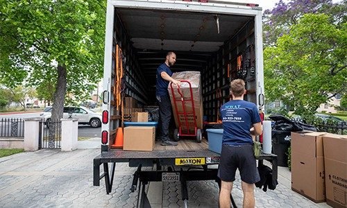 How to Choose the Right Moving Company for a Stress-Free Move