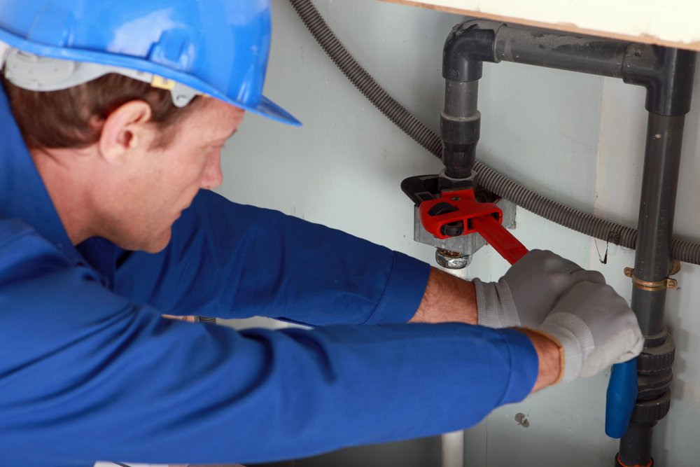 Signs You Need a Leak Detection Service Today
